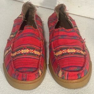 Sanuk Women's Slip on Canvas Southwestern Side Walk Surfers , Beach Shoes  size7